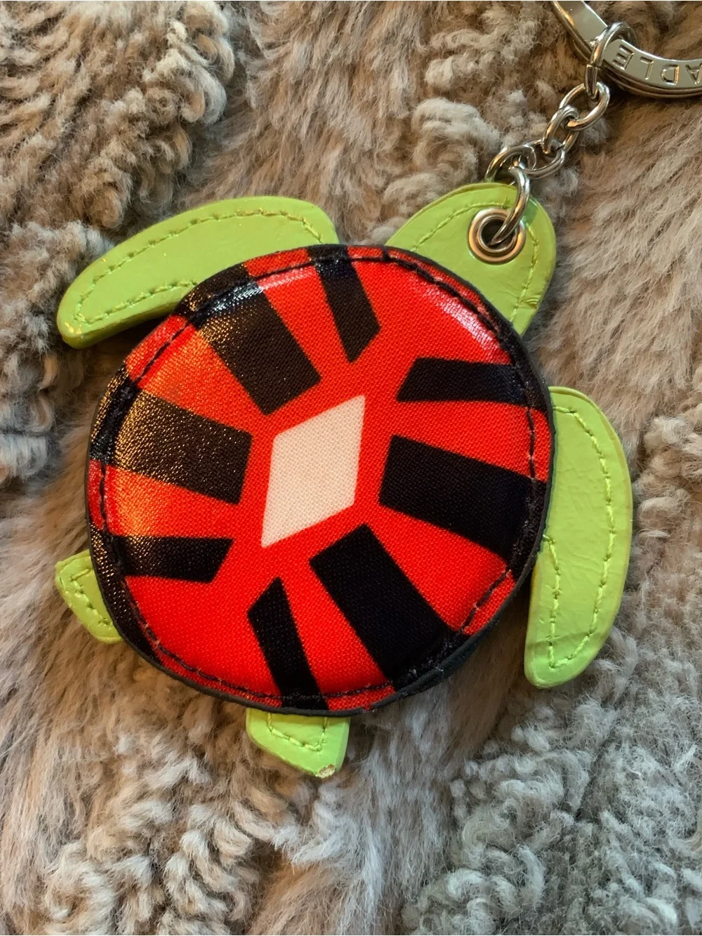 Vera Bradley Seashore turtle keychain in the Sun Valley pattern, NWT
